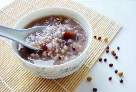 胃痛是否可以吃茄瓜粥,轻松养生