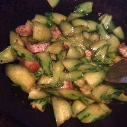 吃烧瓜长肉吗,“吃烧瓜真的会长胖吗？揭秘烧瓜热量与减肥真相”