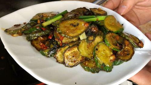 瓜煎着吃的,瓜果煎制美食体验