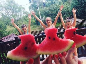 吃瓜跳舞,解锁快乐生活新姿势