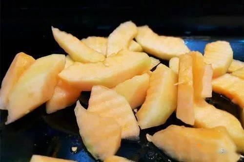 吃哈密瓜大便,揭秘大便的秘密